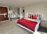 Wederverkoop - VILLA -
ORIHUELA COSTA - VILLAMARTÍN