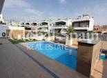 Wederverkoop - VILLA -
ORIHUELA - Inland