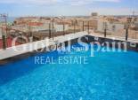 Revente - Appartement -
TORREVIEJA - Paseo maritimo