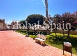 Wiederverkauf - WOHNUNG -
TORREVIEJA - Costa Blanca