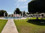 Wederverkoop - HUIS -
ORIHUELA COSTA - LOS BALCONES - LOS ALTOS