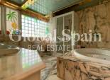 Odsprzedaż - PENTHOUSE -
TORREVIEJA - 