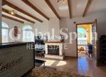 Wiederverkauf - VILLA -
ORIHUELA COSTA - VILLAMARTÍN