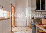 Venta - PROPIEDAD COMERCIAL -
TORREVIEJA - Playa del cura