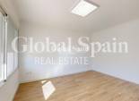 Revente - APPARTEMENT -
VILLAMARTÍN - Costa Blanca