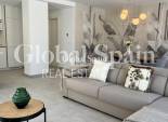 Wederverkoop - APPARTEMENT -
TORREVIEJA - Aguas Nuevas