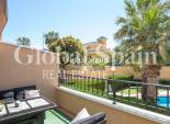Wederverkoop - APPARTEMENT -
ORIHUELA COSTA - VILLAMARTÍN