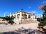 Wederverkoop - HUIS -
Orihuela - La Campaneta