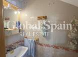 Resale - HOUSE -
TORREVIEJA - Center