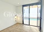 Wederverkoop - Villa -
TORREVIEJA - LOS BALCONES - LOS ALTOS