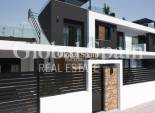 Resale - LAND -
LOS MONTESINOS - Costa Blanca