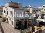 Wederverkoop - HUIS -
TORREVIEJA - Costa Blanca