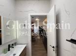 Wiederverkauf - WOHNUNG -
TORREVIEJA - Torrevieja