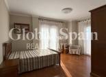 Wederverkoop - VILLA -
CIUDAD QUESADA