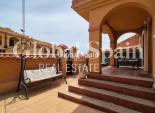 Wiederverkauf - VILLA -
TORREVIEJA - Costa Blanca