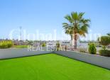 Wederverkoop - VILLA -
LA MARINA