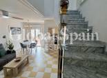 Wiederverkauf - VILLA -
TORREVIEJA - Costa Blanca