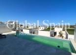 Revente - VILLA -
ROJALES - Inland