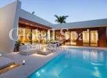 Nueva construcción  - VILLA -
CALASPARRA - Coto riñales