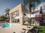 Nouvelle construction - VILLA -
ESTEPONA - Atalaya del Golf