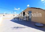 Resale - HOUSE -
Rafal - El Mudamiento