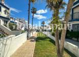 Odsprzedaż - DOM -
ORIHUELA COSTA - 
