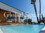 Revente - MAISON -
ORIHUELA - Inland