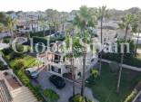 Revente - VILLA -
VILLAMARTÍN - Costa Blanca