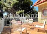 Wiederverkauf - VILLA -
ORIHUELA COSTA - CAMPOAMOR