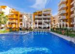 Resale - APARTMENT -
TORREVIEJA - Punta Prima