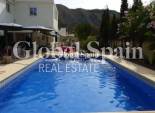 Wiederverkauf - VILLA -
ORXETA - Costa Blanca
