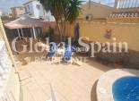 Revente - VILLA -
VILLAMARTÍN - Costa Blanca