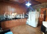 Venta - CASA -
GEA Y TRUYOLS - Inland