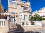 Revente - VILLA -
ORIHUELA COSTA - Los Almendros-la Florida