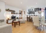 Revente - APPARTEMENT -
TORREVIEJA - Center