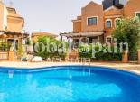 Venta - Casa -
TORREVIEJA - LOS BALCONES - LOS ALTOS