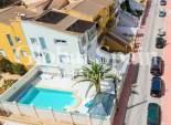 Wederverkoop - HUIS -
TORREVIEJA - Punta Prima
