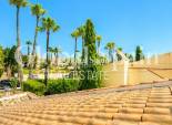 Revente - VILLA -
VILLAMARTÍN - Costa Blanca