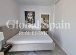 Wederverkoop - PENTHOUSE -
TORREVIEJA - Playa del Cura