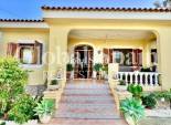 Wederverkoop - VILLA -
DAYA VIEJA - Costa Blanca Sur