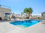 Wederverkoop - VILLA -
CIUDAD QUESADA