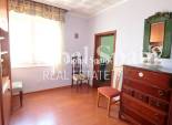 Wederverkoop - APPARTEMENT -
TORREVIEJA - Torrevieja