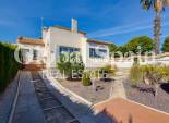 Resale - VILLA -
ORIHUELA COSTA - Costa Blanca