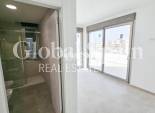 Resale - PENTHOUSE -
TORREVIEJA - Paseo maritimo