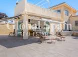 Wederverkoop - VILLA -
CIUDAD QUESADA