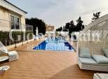 Resale - VILLA -
TORREVIEJA - Costa Blanca
