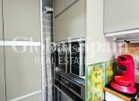 Wederverkoop - APPARTEMENT -
TORREVIEJA - Playa De Los Náufragos