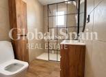 Resale - HOUSE -
VISTABELLA GOLF  - Entre Naranjos