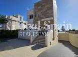 Resale - VILLA -
LA ZENIA - Costa Blanca