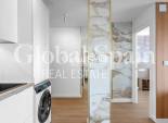 Revente - APPARTEMENT -
TORREVIEJA - Punta Prima